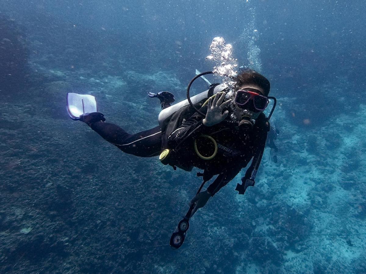 3Will Bunaken Dive Resort מראה חיצוני תמונה